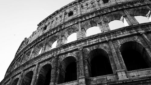 black-white-colosseum-rome