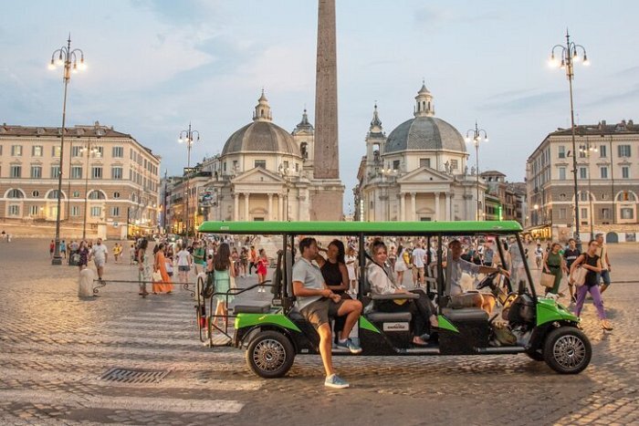 Tour privado de 2 horas por Roma con recogida en el hotel