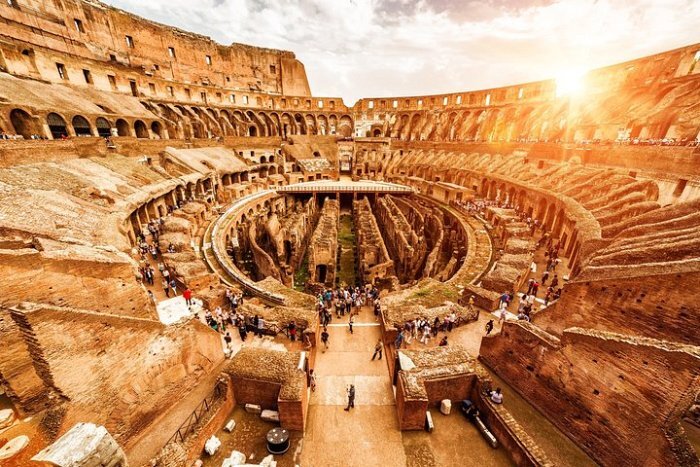 Visite guidée VIP du Colisée, du mont Palatin et du Forum romain