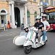 Les incontournables et les trésors cachés de Rome : visite guidée en Vespa avec side-car